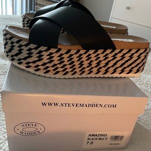 Steve Madden Amazing Black Multi platform 7